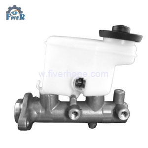 TOYOTA HIACE VAN COMMUTER YH53 LH102 BRAKE MASTER CYLINDER WITH RESERVOIR